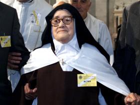 MANUSCRITOS DAS MEMÓRIAS DE IRMÃ LÚCIA DEPOSITADOS NO SANTUÁRIO DE FÁTIMA