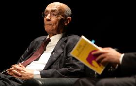LIVRO “A VIAGEM DO ELEFANTE”, DE JOSÉ SARAMAGO, ADAPTADO PARA BANDA DESENHADA