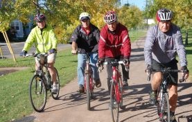 “ANDAR DE BICICLETA ATÉ MAIS NÃO PODER”