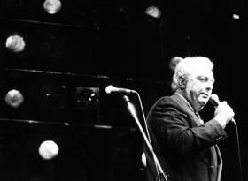 JOÃO BRAGA CANTA NO S. LUIZ E RECEBE A MEDALHA DE MÉRITO GRAU OURO DE LISBOA