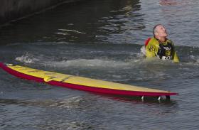 GARRETT MCNAMARA DIZ QUE PORTUGAL VAI GERAR CAMPEÕES DO MUNDO DE SURF