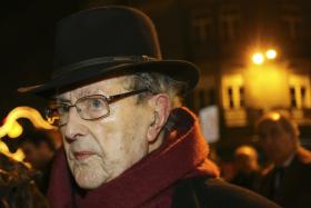 FRANÇA VAI DISTINGUIR O REALIZADOR MANOEL DE OLIVEIRA COM LEGIÃO DE HONRA