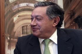 OE2015: PSD E PS RETIRAM PROPOSTA PARA FIM DA SUSPENSÃO SUBVENÇÕES VITALÍCIAS A EX-POLÍTICOS