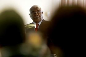PRESIDENTE MOÇAMBICANO CESSANTE ANUNCIA VISITA A ITÁLIA E ENCONTRO COM O PAPA