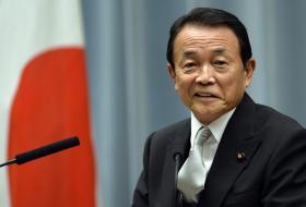GOVERNO JAPONÊS INQUIETO COM QUEDA “DEMASIADO RÁPIDA” DO IENE FACE AO DÓLAR