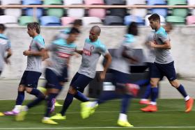 LOTAÇÃO ESGOTADA PARA O PORTUGAL-ARMÉNIA