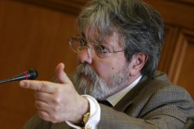 SURTO DE ‘LEGIONELLA’ NÃO É HABITUAL DADA A MAGNITUDE E GRAVIDADE – FRANCISCO GEORGE