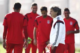 BENFICA OBRIGADO A VENCER HOJE AS MÓNACO
