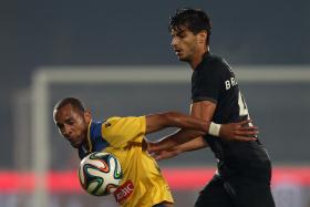 GUIMARÃES VENCE EM AROUCA E É LÍDER PROVISÓRIO DA I LIGA