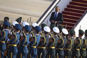 BARACK OBAMA CHEGA A PEQUIM, PRIMEIRA ETAPA DE VIAGEM PELA ÁSIA