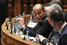 MOTA SOARES REJEITA “DESPEDIMENTO COLETIVO” NA SEGURANÇA SOCIAL