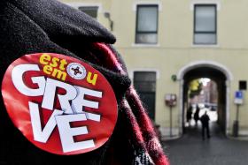 GREVE DOS ENFERMEIROS COM ADESÃO DE 80% NO TURNO DA NOITE – SINDICATO