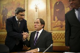 VISTOS GOLD: PAULO PORTAS DISPONÍVEL PARA “MELHORIAS E APERFEIÇOAMENTOS”