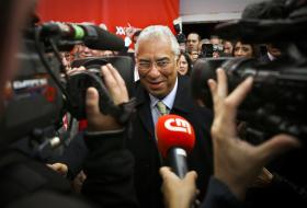 PS/CONGRESSO: COSTA AVISA QUE NÃO OUVIRÃO PARTIDO FALAR SOBRE DECISÕES JUDICIAIS DO CASO SÓCRATES