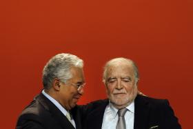 NÃO ESTAMOS ASSOMBRADOS NEM TEMOS MEDO DE FANTASMAS – MANUEL ALEGRE