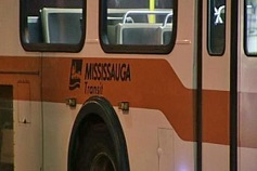 CORREDOR PARA AUTOCARROS ABRE EM MISSISSAUGA