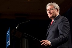 O primeiro-ministro Stephen Harper, discursa na cerimónia de abertura da Cimeira da Francofonia em Dakar, Senegal, no sábado, 29 de novembro de 2014. The Canadian Press / Sean Kilpatrick