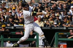 Russell Martin, dos Pittsburgh Pirates, durante uma partida de basebol. (AP Photo / Gene J. Puskar)
