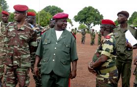 GENERAL QUE LIDEROU GOLPE DE 2012 NA GUINÉ-BISSAU TROCA ARMAS PELA AGRICULTURA