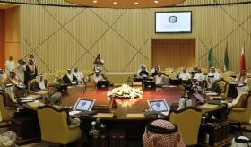 ARÁBIA SAUDITA E KUWAIT REITERAM QUE VÃO MANTER PRODUÇÃO DE PETRÓLEO