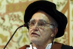 ESCULTOR JOÃO CUTILEIRO VAI CRIAR MEMORIAL DOS ESTUDANTES MORTOS NO MECO