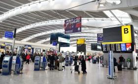 AEROPORTO LONDRINO DE HEATROW CANCELOU HOJE 38 VOOS