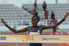 QUENIANO JULIUS KIPLIMO MAISEI REPETIU VITÓRIA NA MARATONA DE MACAU