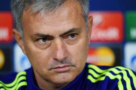 JOSÉ MOURINHO DIZ QUE RENOVAÇÃO DO CHELSEA COM JOHN TERRY “SERÁ UMA FORMALIDADE”