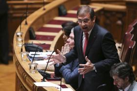 PASSOS ASSOCIA PS À PRIVATIZAÇÃO DA TAP E AFIRMA QUE PROCESSO VAI ATÉ AO FIM