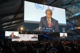 CONVERSAÇÕES SOBRE ALTERAÇÕES CLIMÁTICAS EM LIMA PROLONGAM-SE PARA HOJE