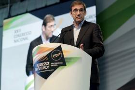 UE/CIMEIRA: PASSOS ACREDITA QUE ‘PLANO JUNCKER’ BENEFICIARÁ PAÍSES PERIFÉRICOS