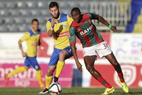 AROUCA VENCE NA RECEÇÃO AO MARÍTIMO E FOGE AOS LUGARES DE DESPROMOÇÃO