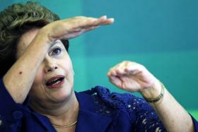 DILMA ROUSSEFF ANUNCIA 13 MINISTROS PARA SEU NOVO MANDATO PRESIDENCIAL