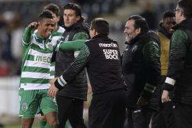 SPORTING ARRANCA TAÇA DA LIGA COM VITÓRIA EM GUIMARÃES