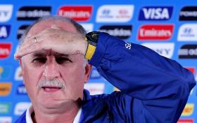 SCOLARI VÍTIMA DE FURTO ENQUANTO FAZIA COMPRAS EM PORTO ALEGRE