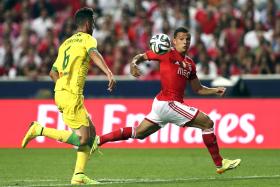 JOGO ENTRE PAÇOS DE FERREIRA E BENFICA COM ‘LOTAÇÃO ESGOTADA’