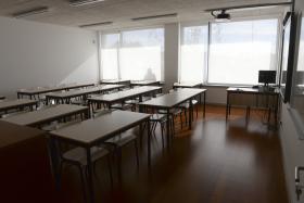 COLÉGIOS PRIVADOS E GOVERNO REÚNEM-SE NA SEGUNDA-FEIRA PARA DISCUTIR DÍVIDAS