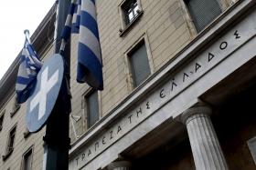 GRÉCIA: BANCO CENTRAL GARANTE QUE SITUAÇÃO DOS DEPÓSITOS “ESTÁ CONTROLADA”
