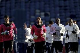 PRIMEIRO TREINO DO FC PORTO DE 2015 LEVA 23 MIL ADEPTOS AO ESTÁDIO DO DRAGÃO