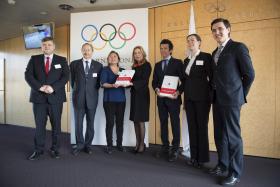 PEQUIM E ALMATY APRESENTAM CANDIDATURA AOS JOGOS OLÍMPICOS DE INVERNO DE 2022