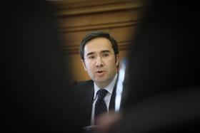 PORTUGAL QUER VALORIZAR EXPLORAÇÃO DE PETRÓLEO MAS MEDIANTE PROPOSTA CONCRETA – MINISTRO