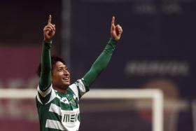 SPORTING VENCE EM BRAGA COM GOLO DE TANAKA E SOBE A TERCEIRO NA I LIGA