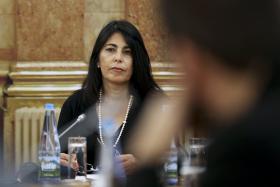 INQUÉRITO/BES: SALGADO E MORAIS PIRES CONHECIAM TODAS AS DECISÕES RELEVANTES – EX-DIRETORA