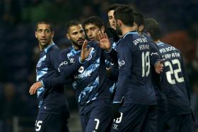 FC PORTO VENCE UNIÃO DA MADEIRA E FICA MAIS PERTO DAS “MEIAS” DA TAÇA DA LIGA