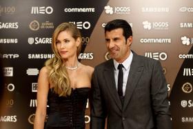FIGO DIZ QUE POSSIVELMENTE JOGOU COM FUTEBOLISTAS MELHORES DO QUE RONALDO E MESSI