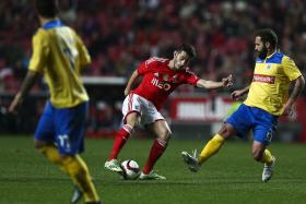 HUGO MONTEIRO EMPRESTADO PELO AROUCA AO LEIXÕES