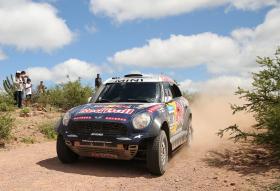 NASSER AL-ATTIYAH VENCE SEGUNDO RALLY DAKAR DA CARREIRA