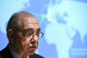 “NOTA-SE UM DESEJO ENORME DE REFORMA” NO IRÃO – MINISTRO RUI MACHETE