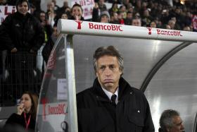 JORGE JESUS APOIA “A 200 POR CENTO” A CANDIDATURA DE FIGO À PRESIDÊNCIA DA FIFA