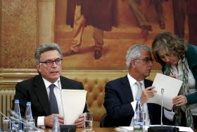 INQUÉRITO/BES: ADMINISTRADORES RECEBERAM PARTE DOS 27ME DOS SUBMARINOS COMO BÓNUS – PRESIDENTE ESCOM